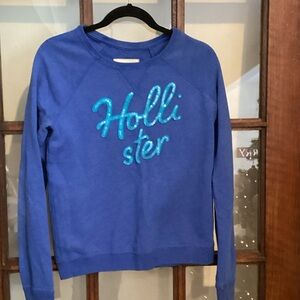 Hollister Women's Vibrant Blue Crew Neck Sweater